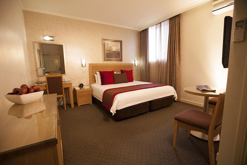 Best Western Plus Travel Inn Мелбърн Екстериор снимка