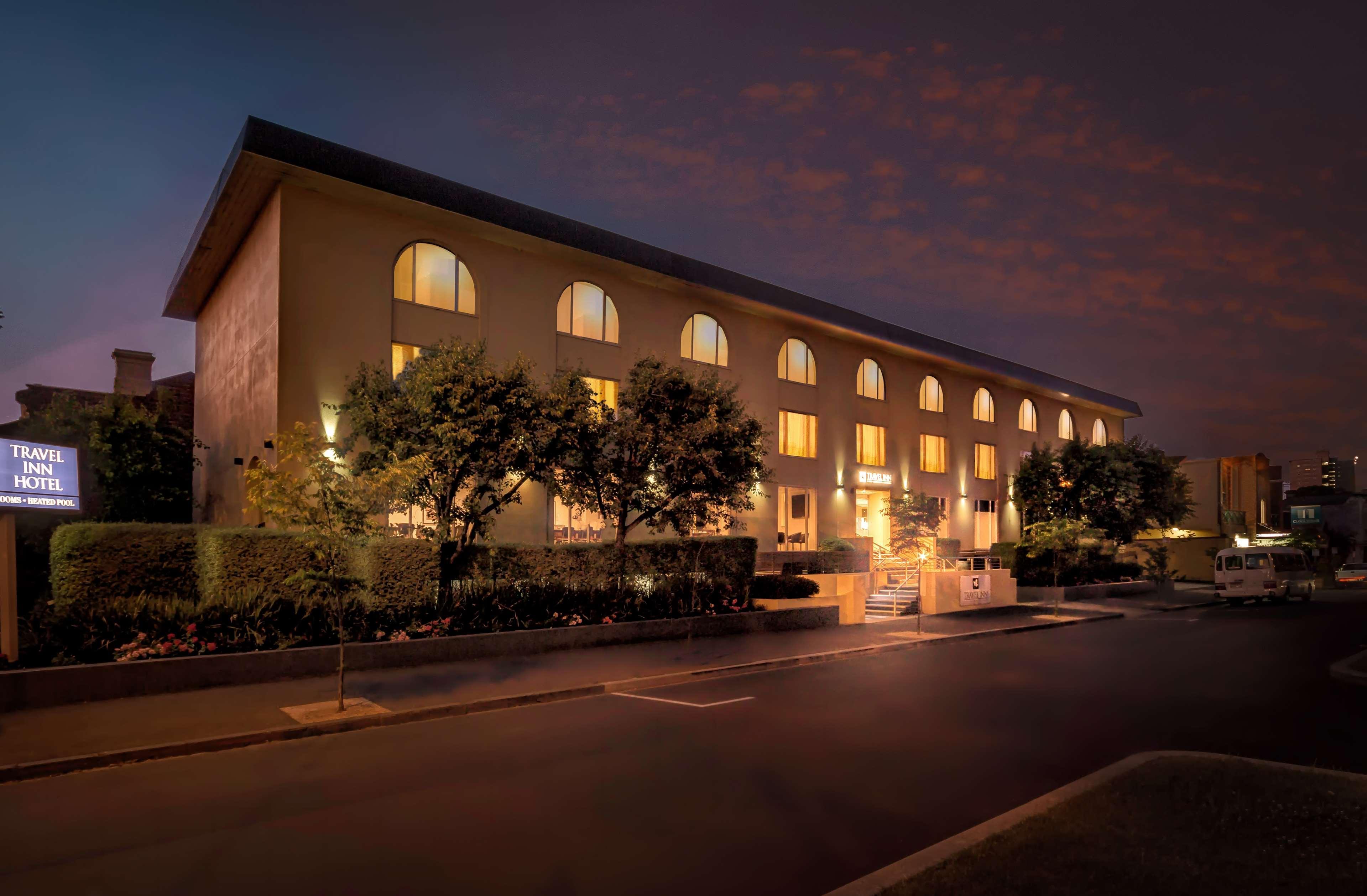 Best Western Plus Travel Inn Мелбърн Екстериор снимка